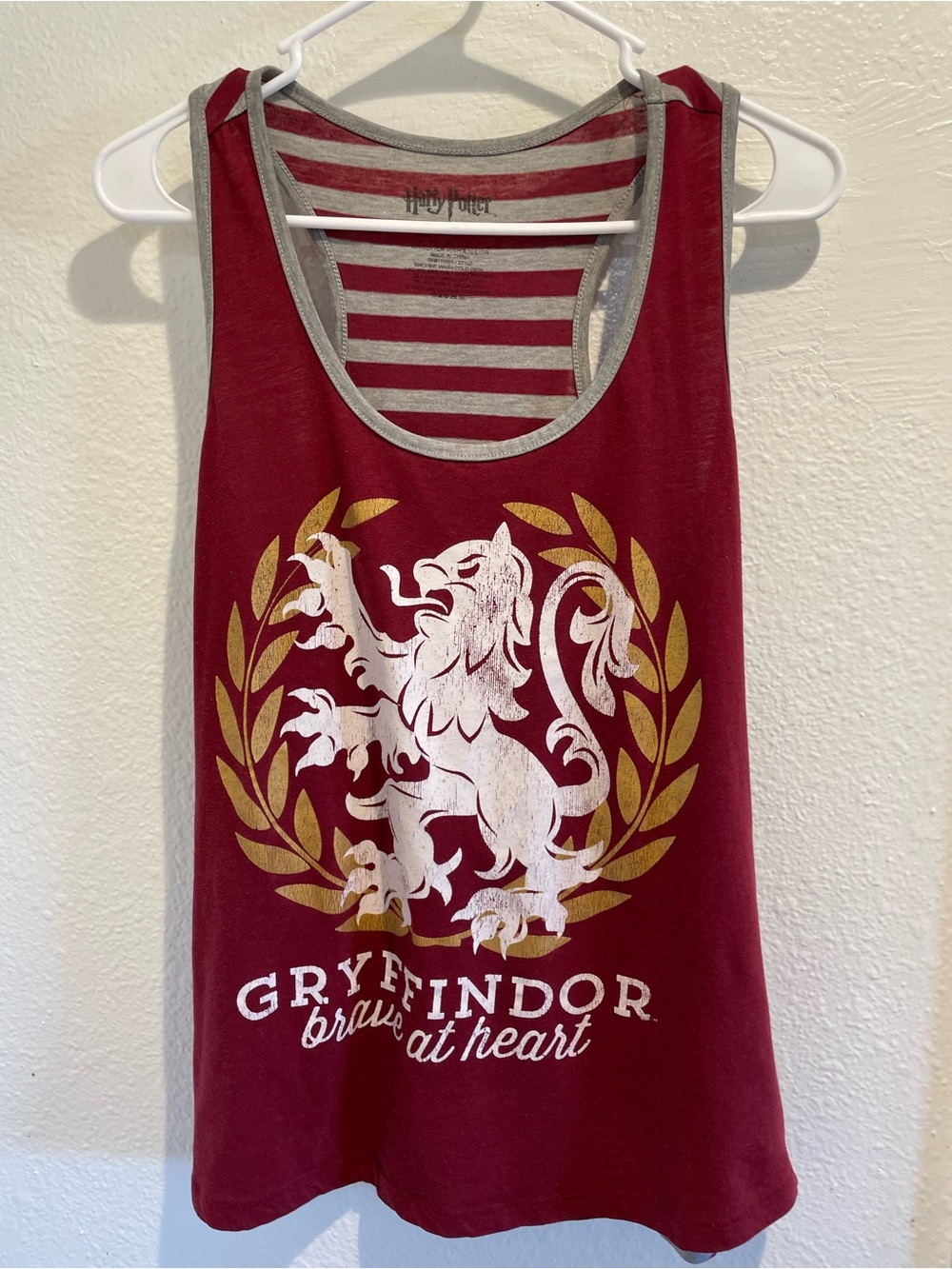 🏰 Harry Potter Gryffindor Crest Graphic Tank Top XL